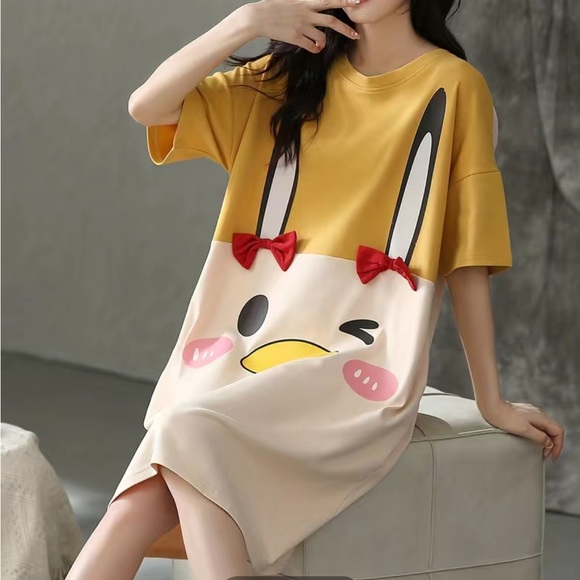 T dress 🛍🛍 - Picture 6 of 7